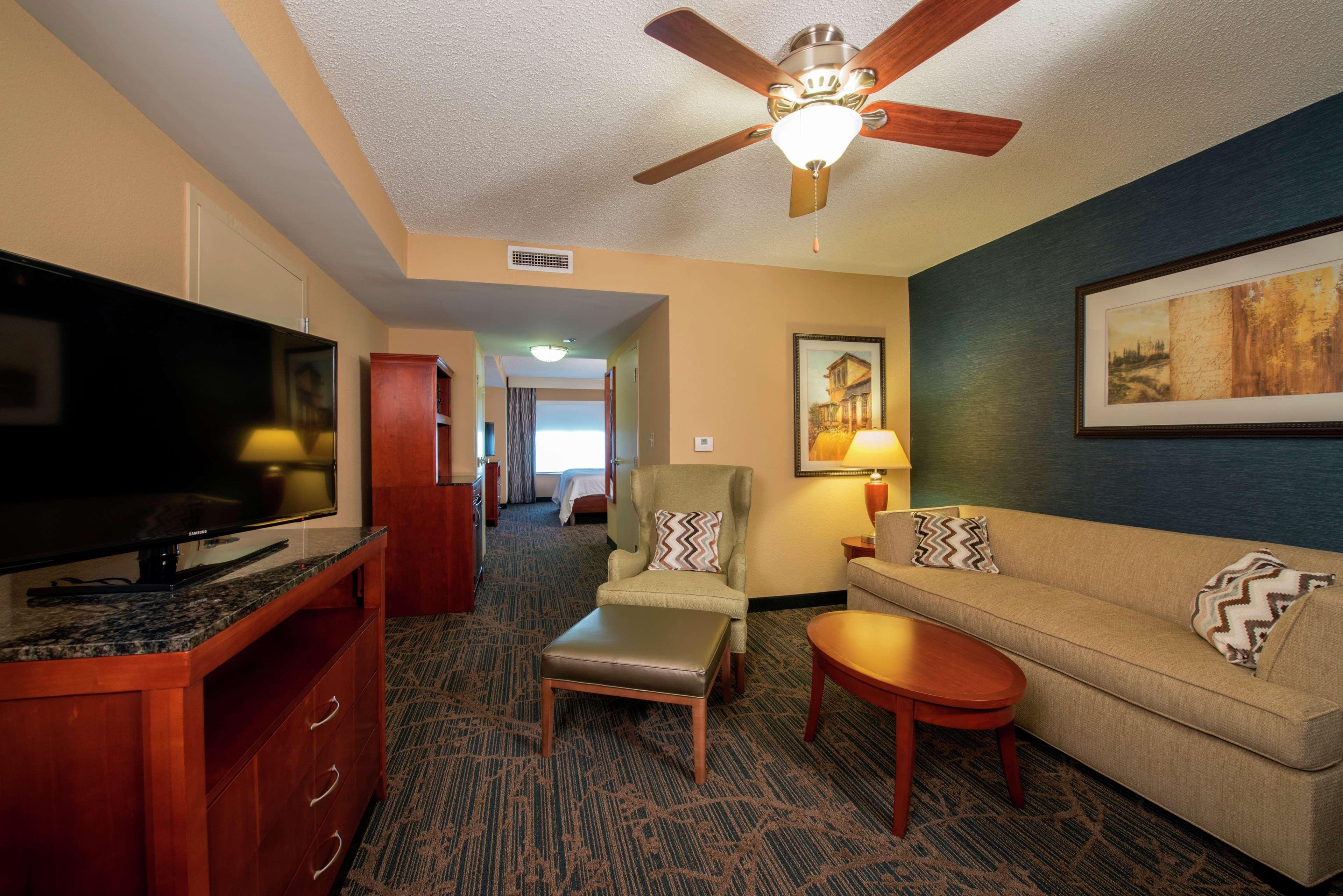 Hilton Garden Inn Тупело Экстерьер фото