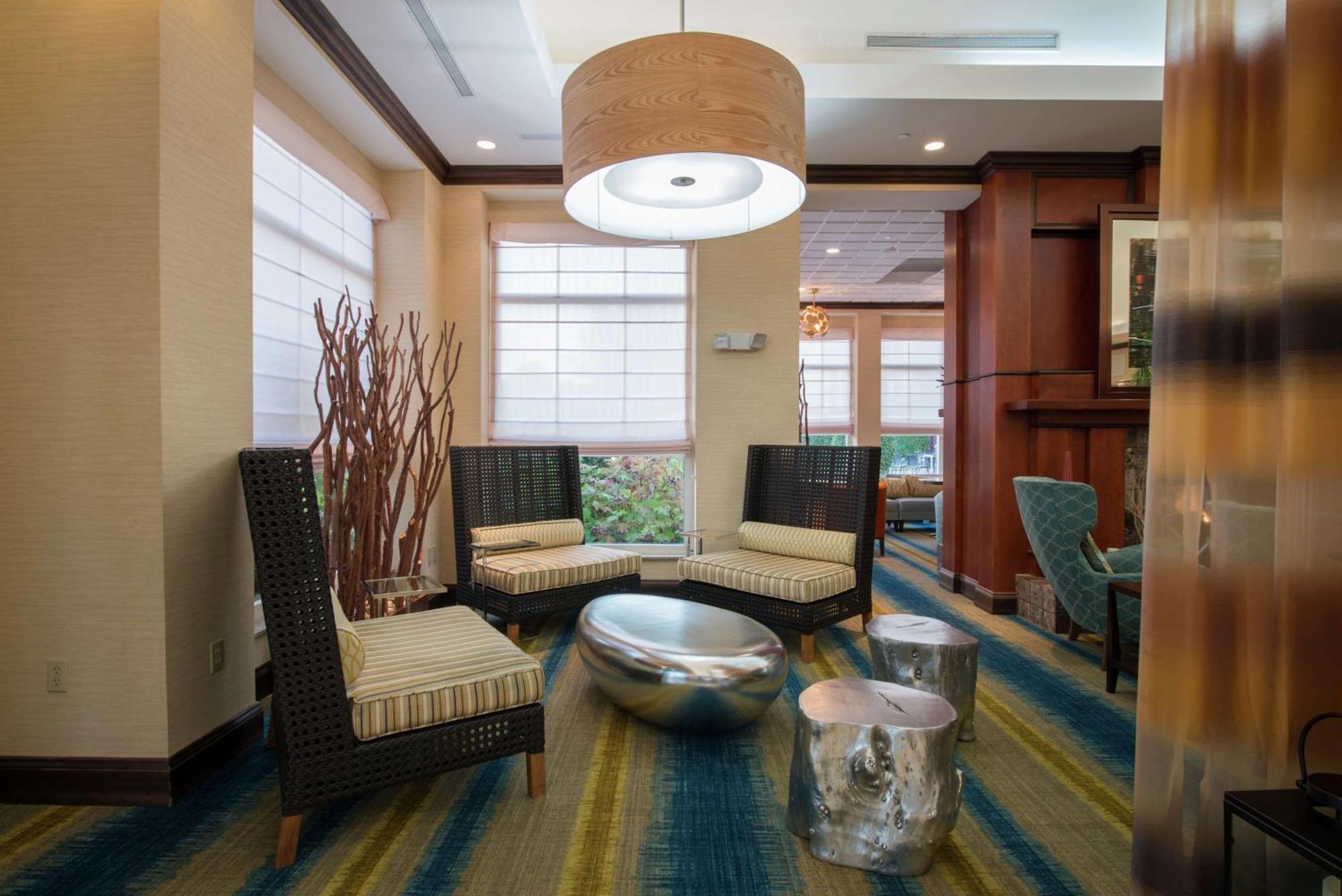 Hilton Garden Inn Тупело Экстерьер фото