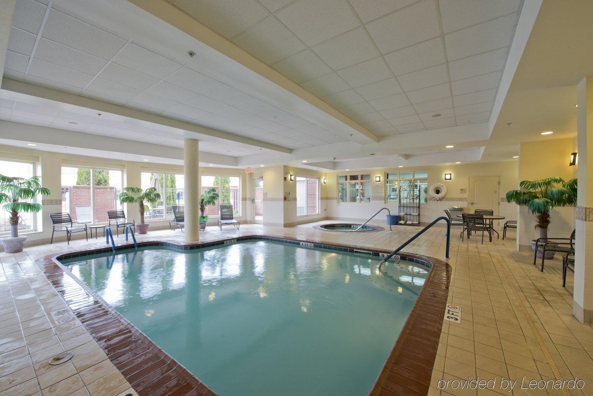 Hilton Garden Inn Тупело Экстерьер фото