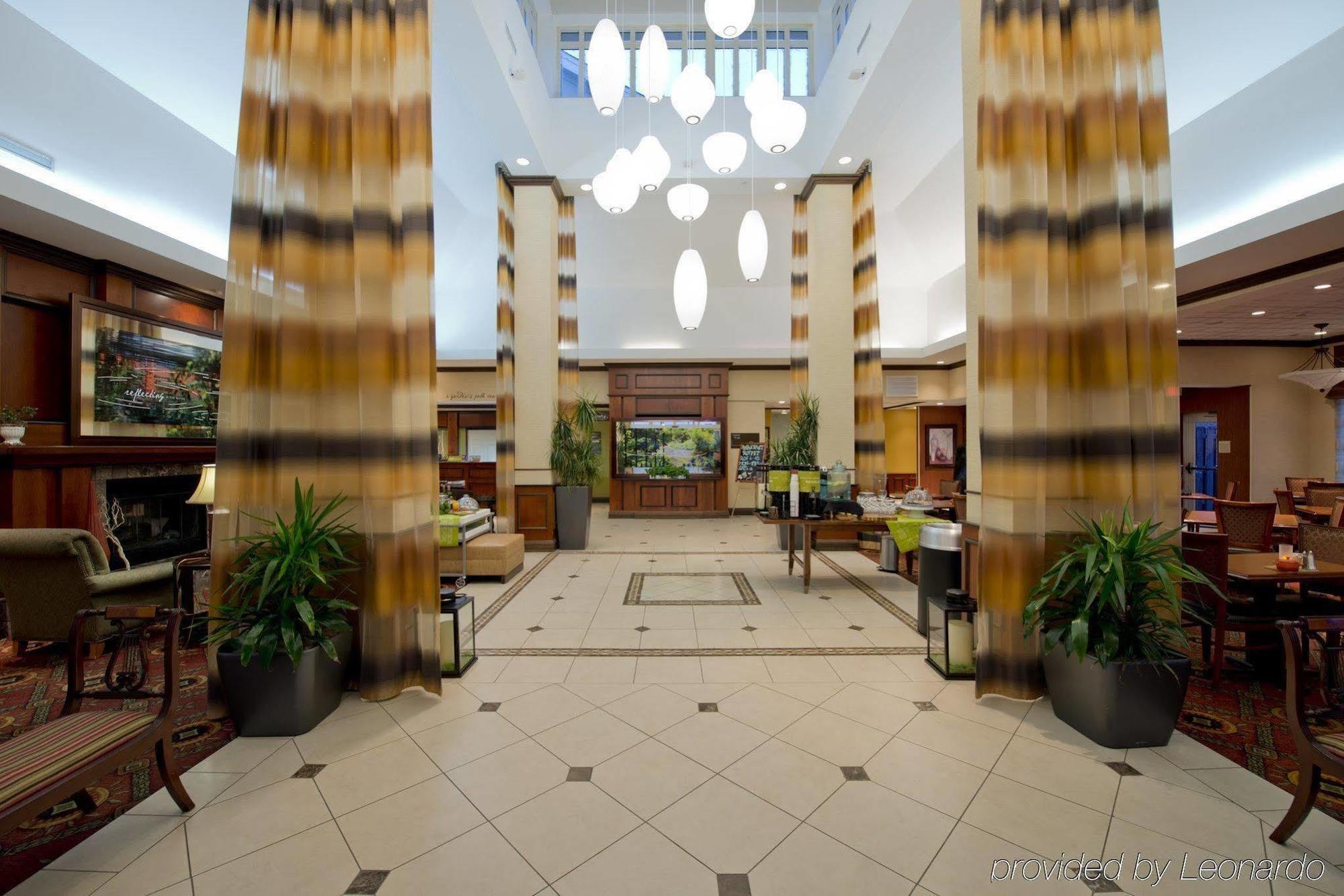 Hilton Garden Inn Тупело Экстерьер фото